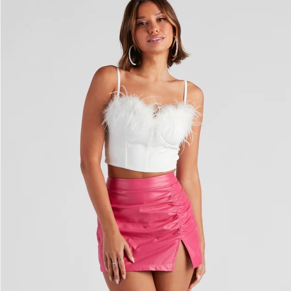 Windsor White Feather Top